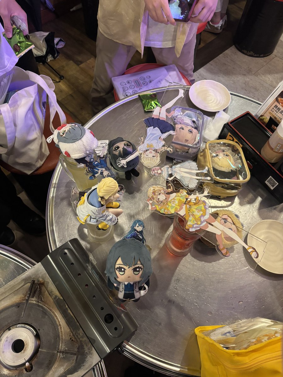 Sirius_pandola's tweet photo. 突発飲み会🍻 https://t.co/AlSJ7MPKMp