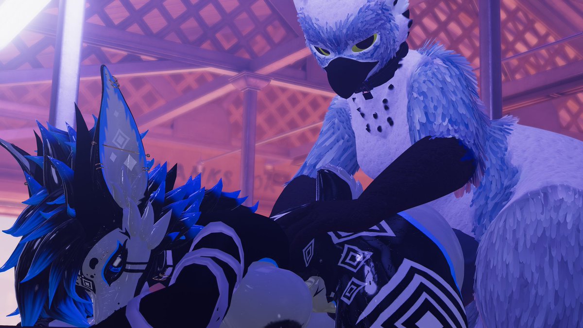 Da_Treble_Man's tweet photo. She pinned me down first so I had to return the favor~

Sexy lady is @KaitoOkami177 
Photos by me~

#nsfw #sex #size_difference #furry https://t.co/B352KkXTyh