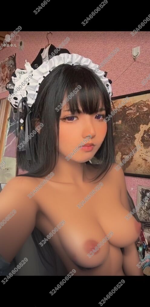 SFrederick58718's tweet photo. 黑皮烧鸡巫令儿是不是老板的菜呢？ #ai去衣 #抖音网红 #巫��儿 #意淫 #黑皮 #反差 https://t.co/EFLt6YZhEH