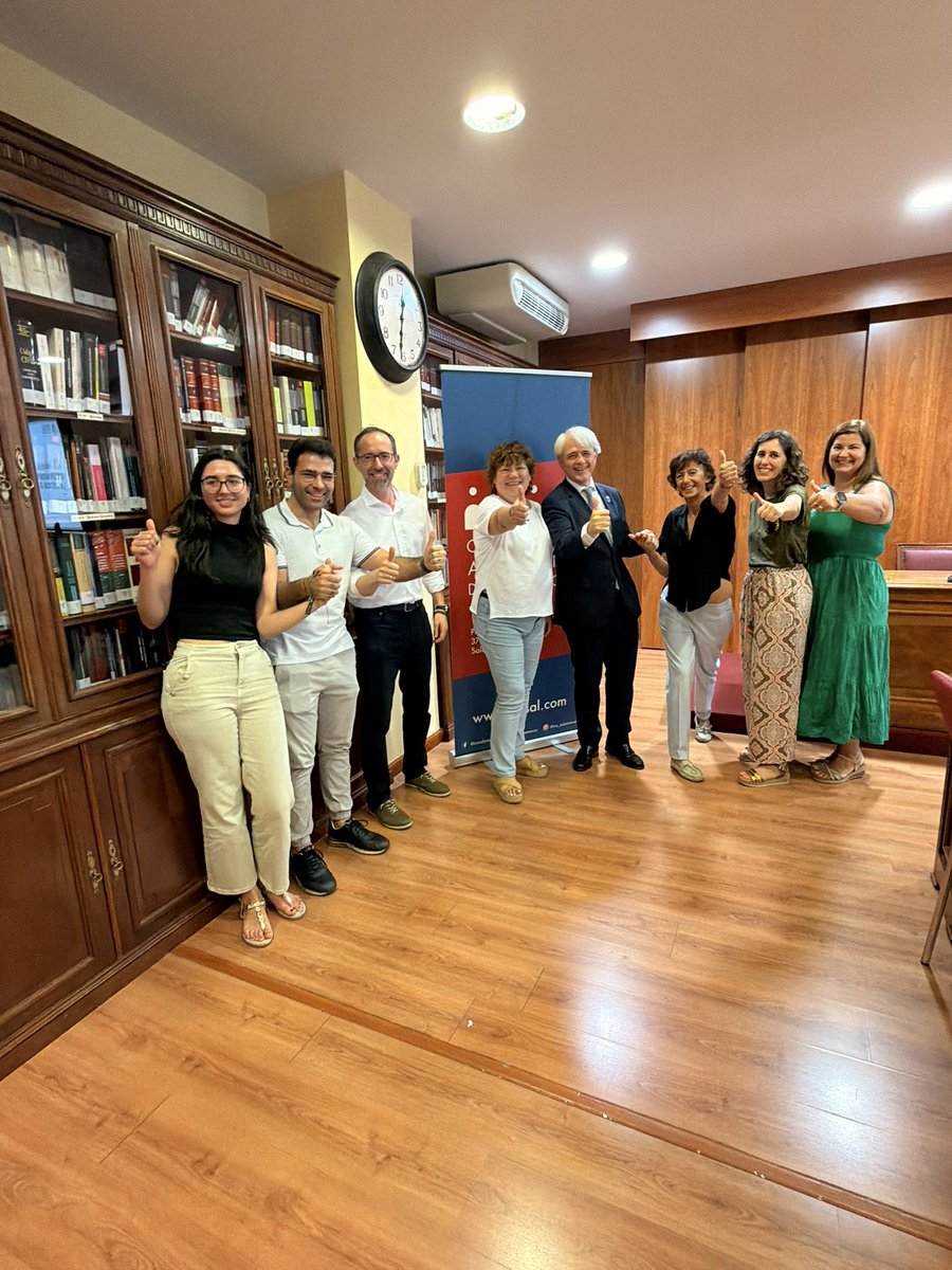 SGMSALVADOR1's tweet photo. De Estrasburgo a Salamanca.
Semana que fortalece a la abogacía española y reivindica a los profesionales del Turno de Oficio. Gracias a todos los que lo habéis hecho posible y, en especial, al magnífico equipo del @icasalamanca por su acogida y profesionalidad. ¡Un fuerte abrazo! https://t.co/6eADYEiCaP