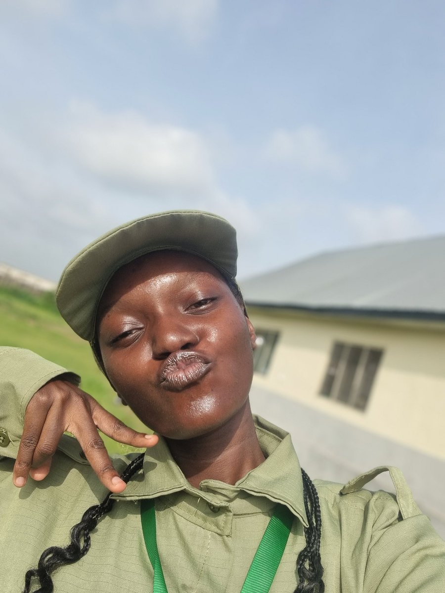 MaryamAbiola11's tweet photo. My week😩🌸
#kwaracamp https://t.co/dwPbtLF4RF