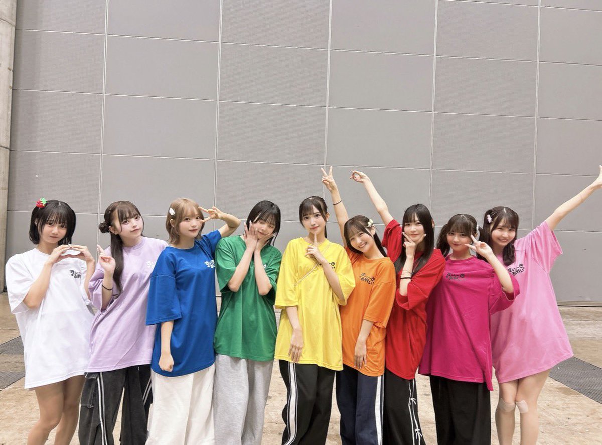 この写真164cmの私は3XL❕🍒 他のメンバー分かんないけどみんな3XLだと