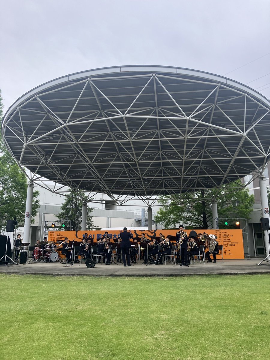 pcokanayama's tweet photo. 【大同大学宴祭】 
　この学園祭の雰囲気好きすぎる♪ 
　バイク、最高かよ！

＃大同大 
＃第10音楽隊 
＃自衛官募集 https://t.co/Hs2LMIJaHd