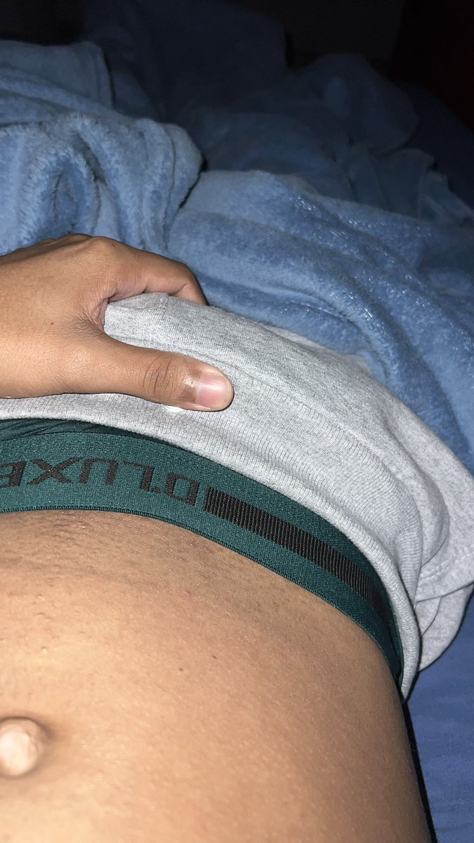 LuckaLobinho's tweet photo. Me lambe gostoso 🥵🤤 https://t.co/9AxiLwOVaM