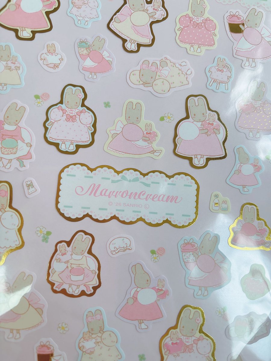 TK0709T's tweet photo. 前見かけた時1枚しかなくて保存用買い足し🥰 https://t.co/HcYU8aTTzI
