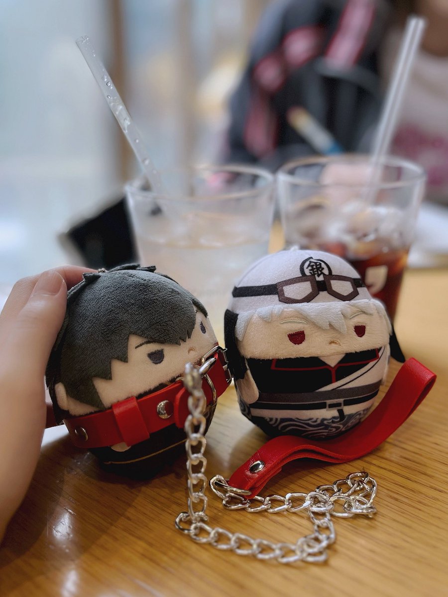 m1hwa1's tweet photo. ㅋㅋㅋㅋ누이 목줄 가챠 뽑음... 너무너무 귀여워 https://t.co/VC0TwUWCdI
