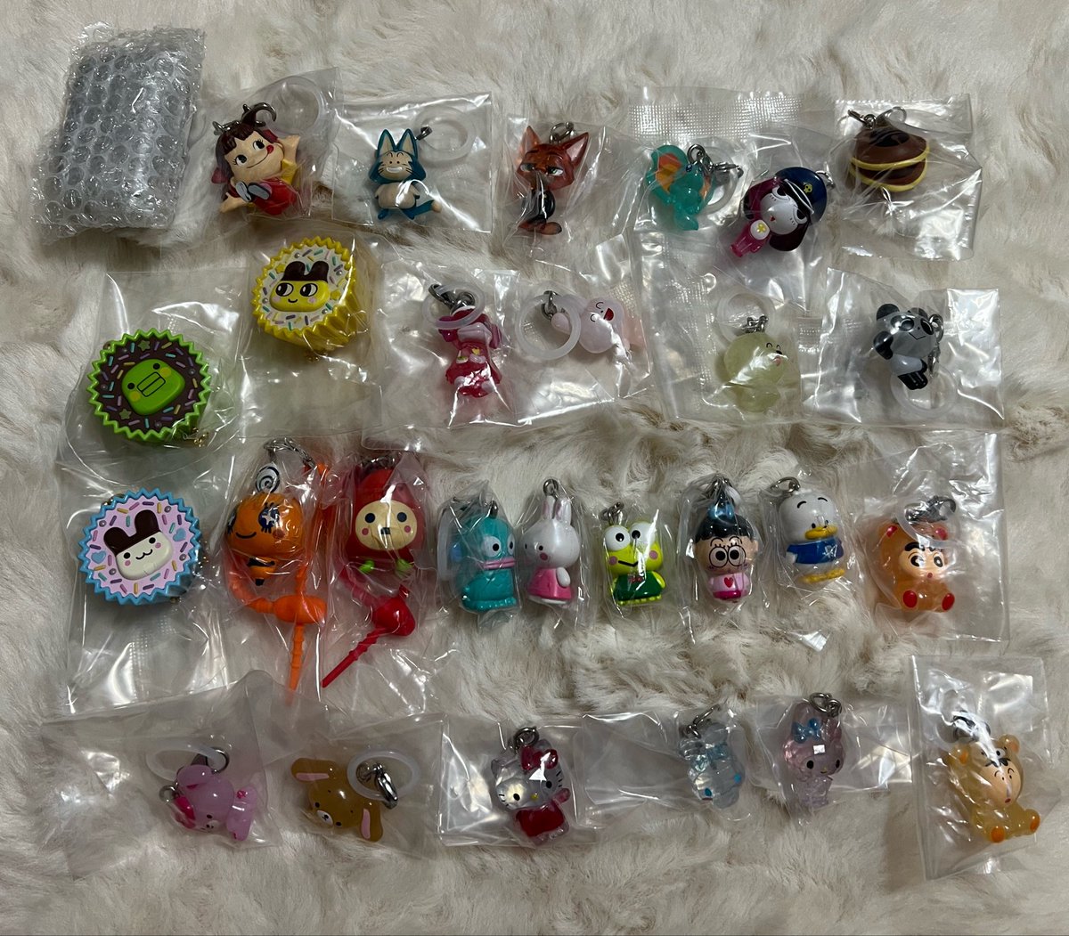 1167_a_'s tweet photo. 譲）　1.2枚目
ガラケー　サンリオ　クリスタル　たまごっち　ポケピース　エンジェルブルーキッズ　妖怪ウォッチ

求）　3枚目　👑優先
ポムポムプリン　ウサハナ

郵送にて交換希望📮
お気軽にお声がけください☺︎

ガチャガチャ　カプセルトイ　めじるし https://t.co/gZzbzpQvVP