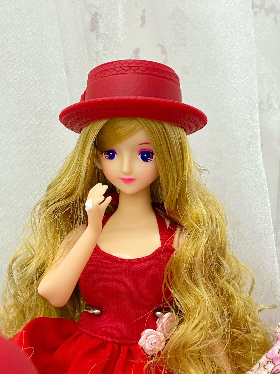 Daban_sienne's tweet photo. フローラ、エリー、ジュリア

当時ボブのフローラが好きだったのですが、まさかここで会えるとは https://t.co/M4BMmbnuBQ
