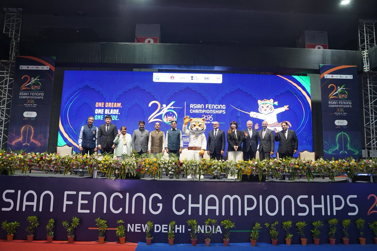 Media_SAI's tweet photo. The opening ceremony of the Asian Senior Fencing Championships 2026 marked a historic moment as India welcomed Asia’s finest fencers to Bharat Mandapam, New Delhi.

From 19–24 June, the continent’s best will battle for glory on Indian soil. Let the action begin! 🔥

#AsianFencing2026 #OpeningCeremony #Fencing #NewDelhi #BharatMandapam #TeamIndia