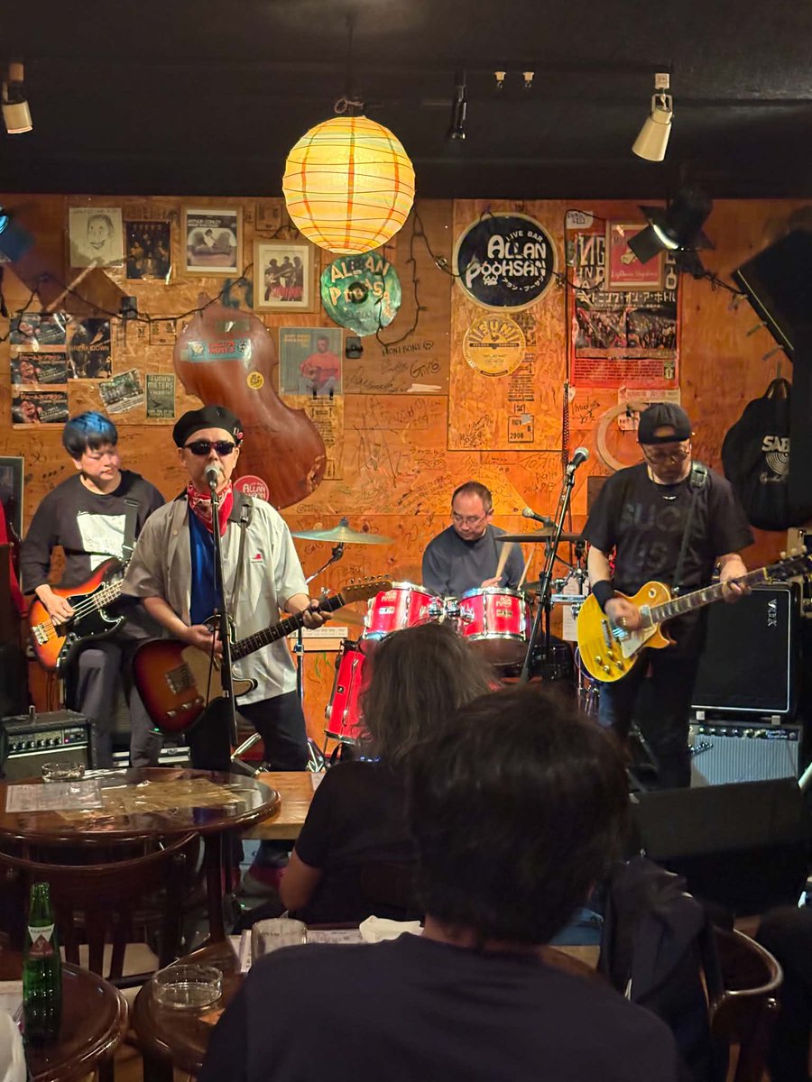 hariwo7771's tweet photo. ＊
【御礼】

2026年6月13日
HEART&amp;VOICE 〜魂の共鳴〜
@Allan Poohsan

・PSB
・NO NAME
・GOBY'S

持ち時間が長かったので、
全10曲、楽しく演奏できました☺️

ご来場いただいた皆様、対バンの皆様、
アランプーサンスタッフの皆様、
写真・動画をいただいた皆様、
ありがとうございました！

#PSB https://t.co/9aMTGT1UaQ