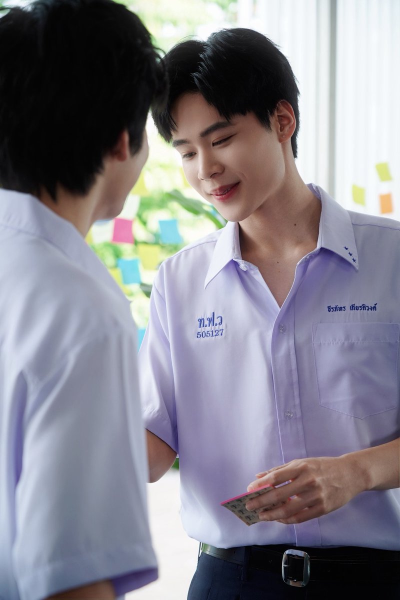 tia51_official's tweet photo. พวกเขาคิดอย่างไรต่อกัน?
และเส้นทางของทั้งคู่จะนำพาไปสู่บทสรุปแบบ
ไหน?

ตัง รับบทโดย โฟล์ค วชิรวิทย์ อุ้ยตยะกุล
ไทม์ รับบทโดย พีค วีรภัทร ยั่งยืนสกุลเดช

รับชมได้แล้ววันนี้ 👀
https://t.co/MmPJ8SN1qe

#VolkPeak
#LOVEX3_POSTER
#LOVEx3
#tia51 https://t.co/ioJY8H5qmA