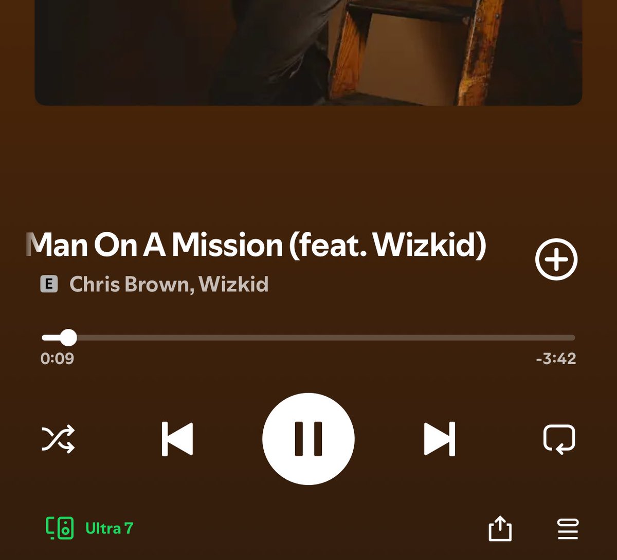 Haybeedee_Dc's tweet photo. By now Davido go don over chop Wizkid Verse on #ManOnAMission with Chris Brown to learn how to actually put in ur bars 🦅🔥🥰 Wizzy na Baba sha 🦅 https://t.co/jbT9z60OZH