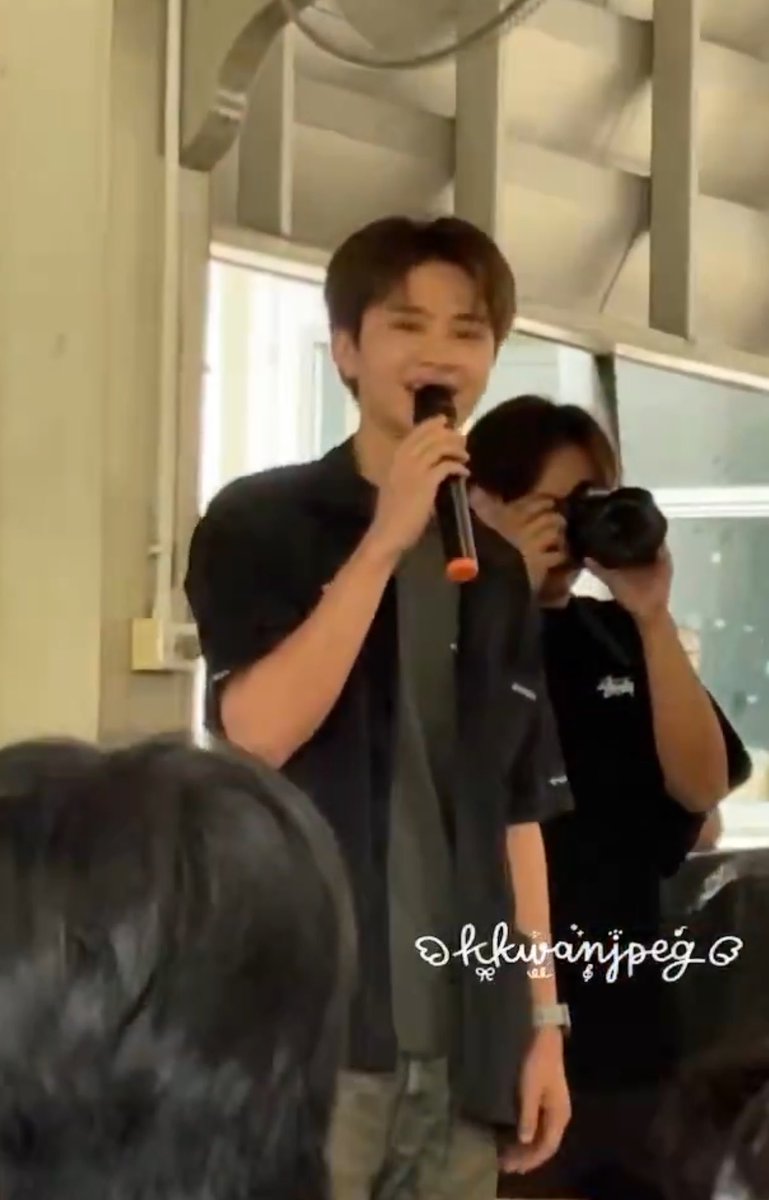 justbluefluer's tweet photo. " สี่ปีสิม๊า "  สู่ พี่ไทยวิดวะไฟฟ้า ปี 4 ⚙️
จบสี่ปีตามที่ตั้งใจไว้จริง ๆ เก่งที่สุดดดด 
 
ทั้งเรื่องงานและเรื่องเรียน ไม่มีอะไรที่น้องไทยทำไม่ได้  ทำได้ดีมาตลอด 😭😭😭 https://t.co/WDXz8ULShX
