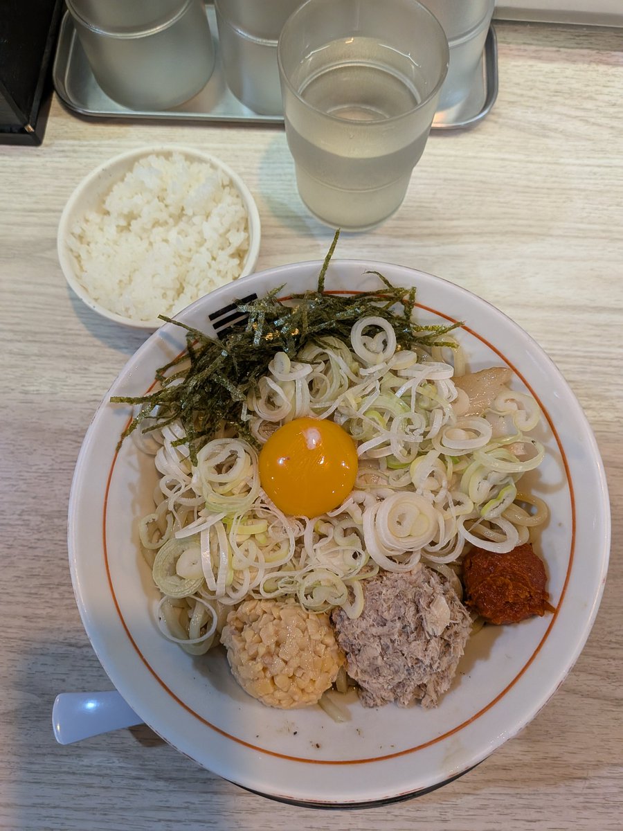 03prop's tweet photo. がっつり山形混ぜそば(ごはん付き)😋 https://t.co/UGbaT73u2I