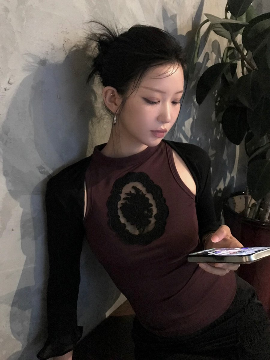 fallinluvinfall's tweet photo. 🥀 https://t.co/BZlaI5jeHo