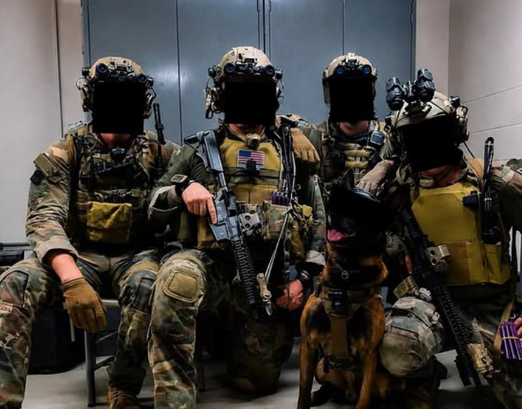 WarFlash_2630's tweet photo. 🇺🇸U.S Special forces https://t.co/KngNjm0PyH