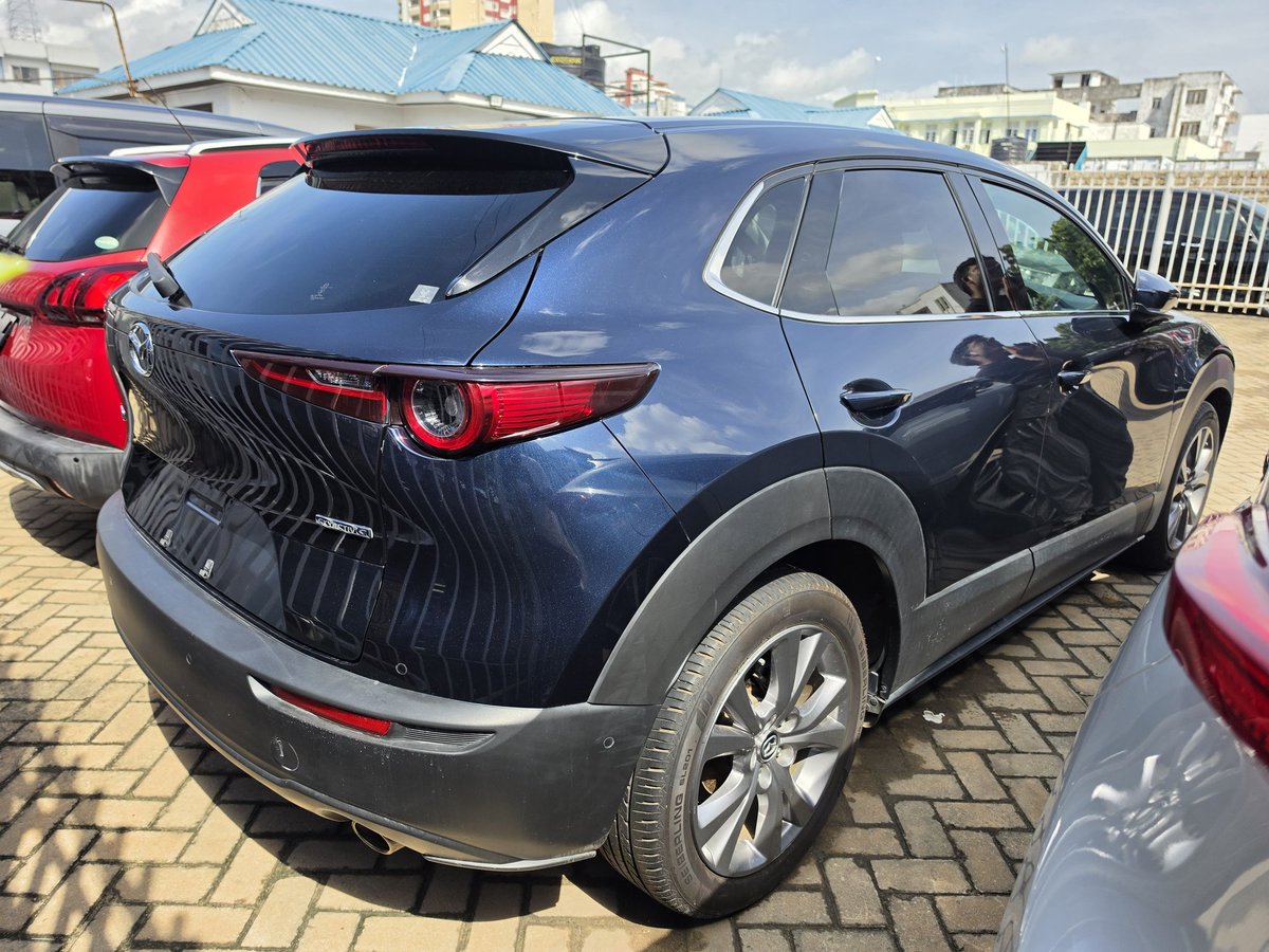 Yuasa254's tweet photo. Watu wa Mazda Cx-30 there is something for you .... https://t.co/ZxEBfSmo3q