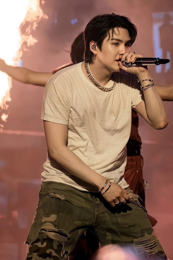 윤기SUGA!! tweet media