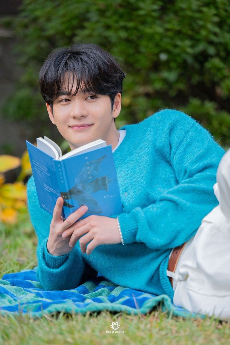 Kpopstyles01's tweet photo. Happy Birthday Kang Tae Oh 🥳🎉🎂

#happybirthday #kangtaeoh #ThePotatoLab #extraordinaryattorneywoo https://t.co/KVuP9RCB0H