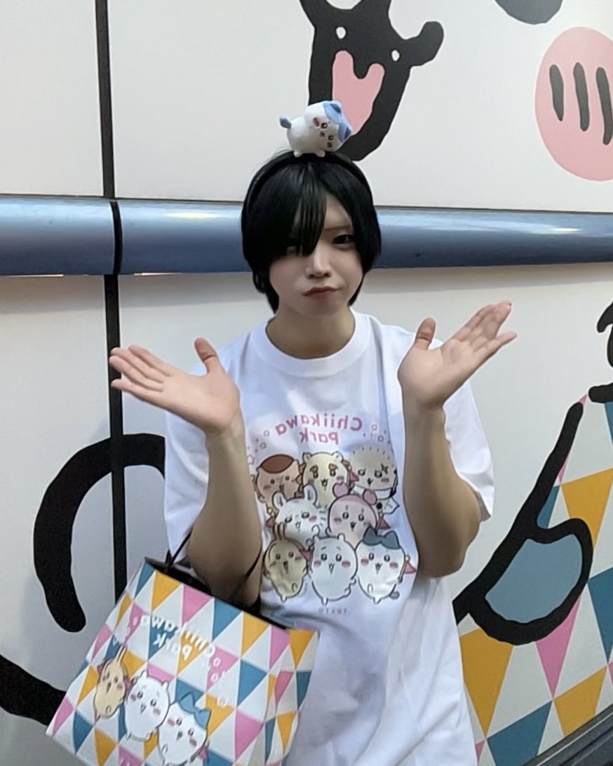 はると🩵 tweet media