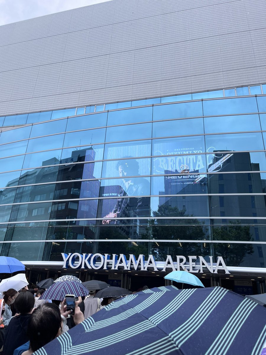 KANA_op5's tweet photo. グッズが買えるのか！？

何が残っているんだ！

 #大泉洋リサイタル２ https://t.co/gWn8feIXqY