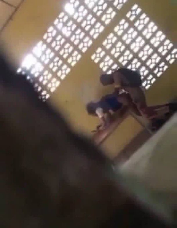Obidientttt's tweet photo. From fresher to Jambite 😂
Unilag 100Level students caught having s*x 🤦‍♂️💔

Open thread for video👇 🔞 https://t.co/izL9d8M9iW