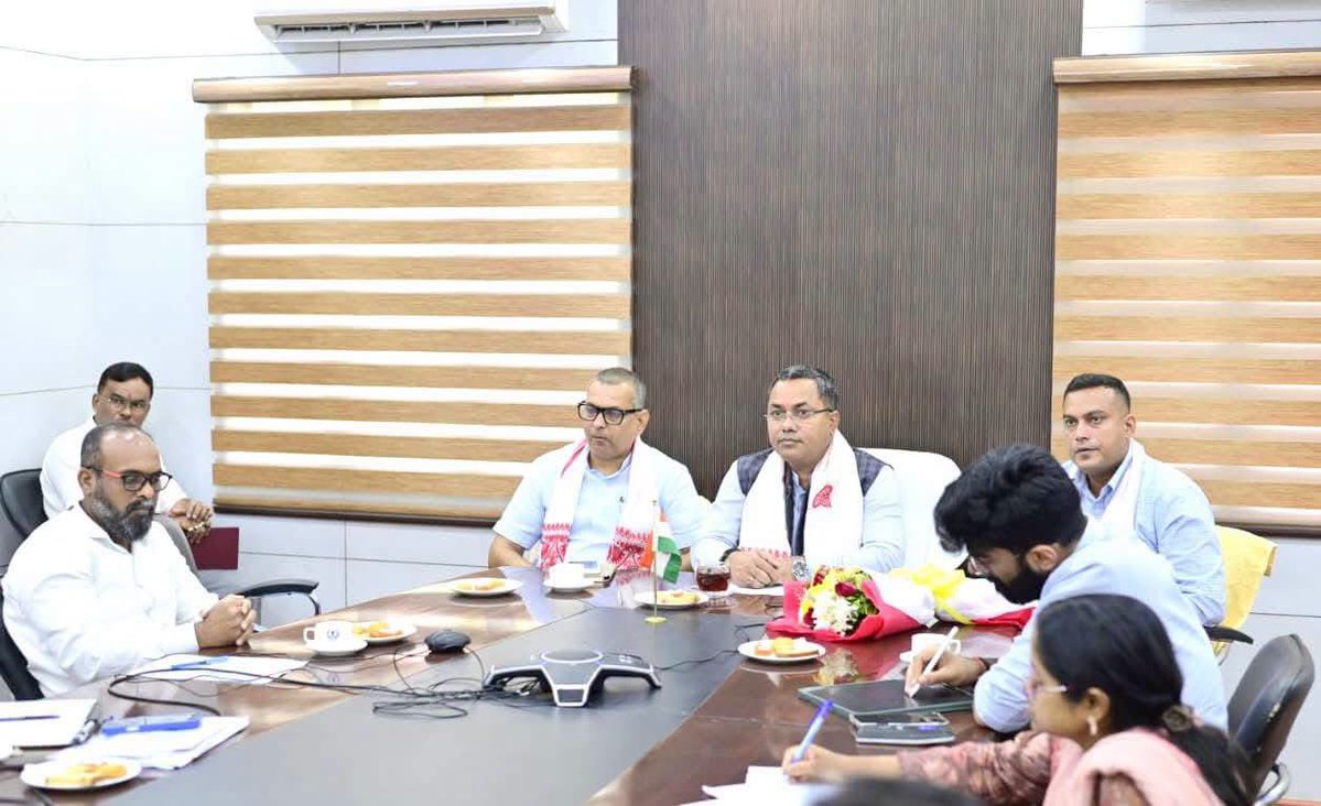 RajdeepGoala14's tweet photo. Participated in a review meeting on National Highway and road infrastructure projects across Barak Valley and Dima Hasao, chaired by Hon’ble Minister Shri @KPaulAssam Ji in the presence of Hon’ble Minister Shri @iKaushikRai Ji 

During the meeting, I raised the issue of the deteriorating road condition in the Rangpur (Madhura Point) area due to the ongoing flyover construction, and the deteriorating condition of the Capital Point–Rangirkhari road, which has been causing significant inconvenience to commuters and local residents. The matter was discussed in detail, and necessary directions were issued to address the concerns at the earliest.

Committed to ensuring better road connectivity, improved infrastructure, and timely resolution of public grievances for the benefit of our people.