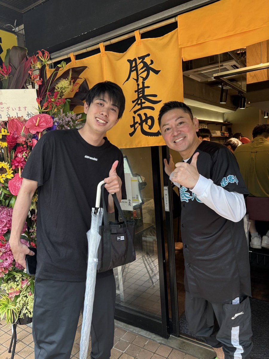 豚基地 tweet media