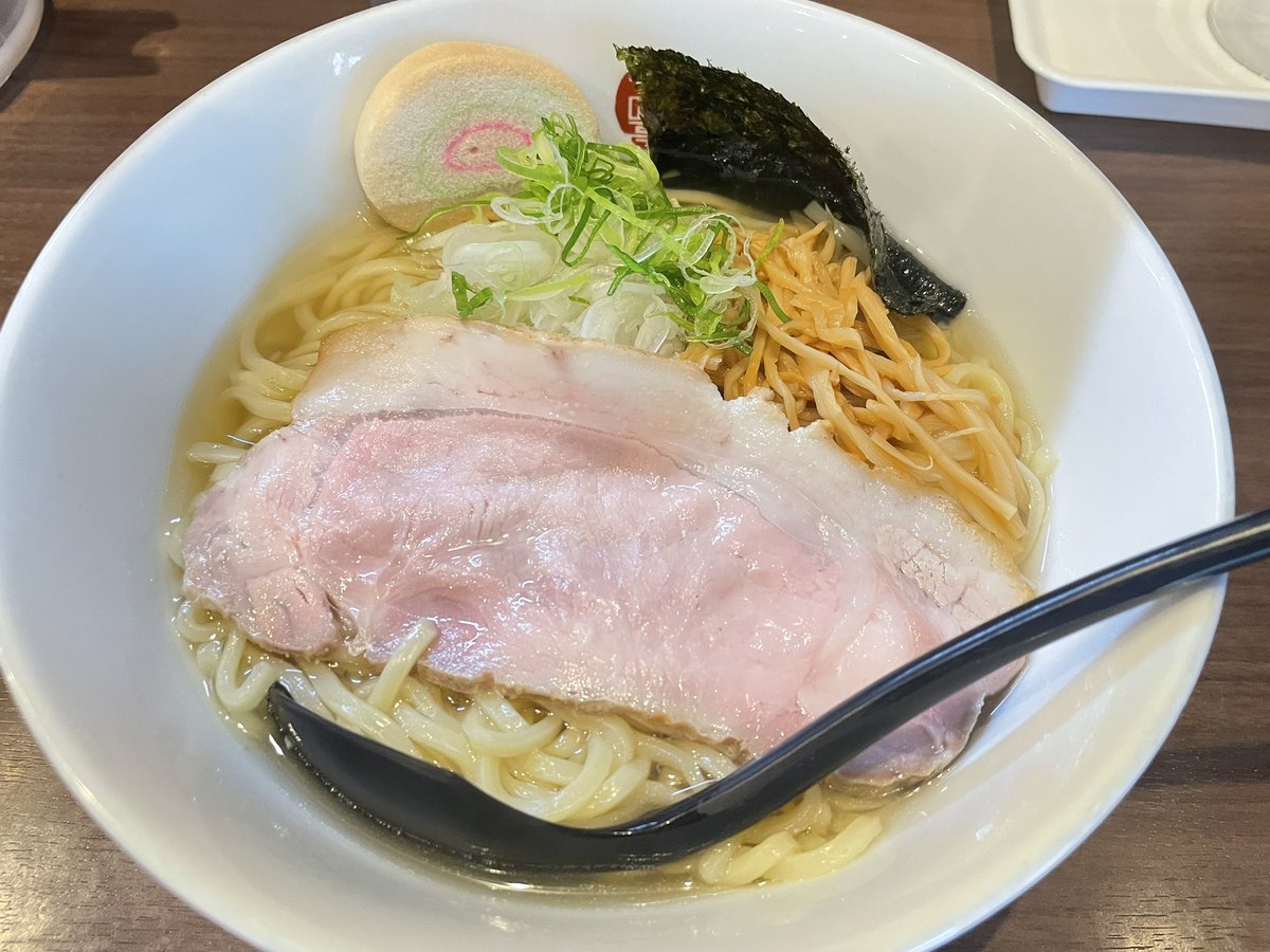 ふーじー tweet media