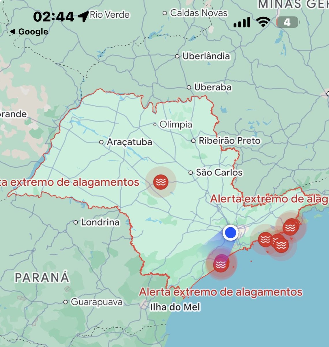 Anacarval11's tweet photo. Alerta extremo de alagamento Defesa Covil No Google  maps está assim, o que está acontecendo?#alertaextremodefesacivil #misantropia #alertafalso #defesacivil https://t.co/Byc7Lpl79I