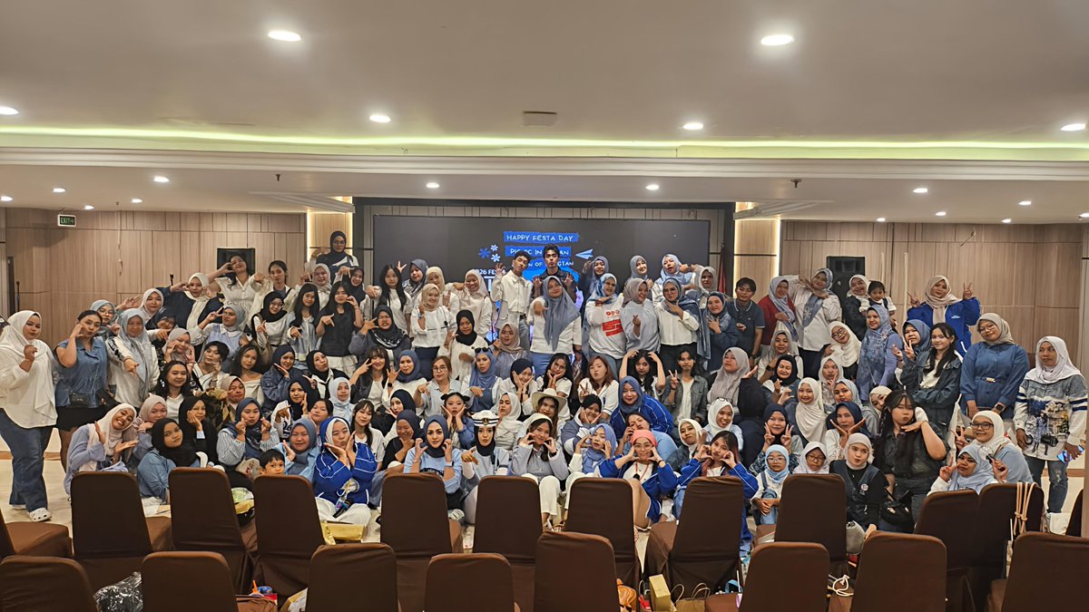 Xxavierazl's tweet photo. NOBAR FESTA 2026 
BTS WORLD TOUR
ARIRANG IN BUSAN
💜💜💜💜💜💜💜

@BTS_twt seminggu gak sih harusnya di jakaeta tuh sayanggg 🥴😭 https://t.co/TIilpP2isA