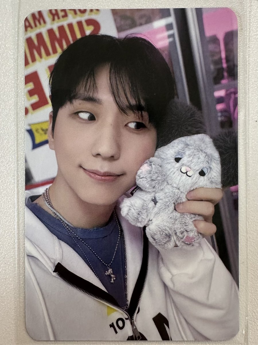 Zziktherock's tweet photo. 햄일이 릴홀더 졸귀 🫳🫳🫳 https://t.co/R3hGPXK1vb