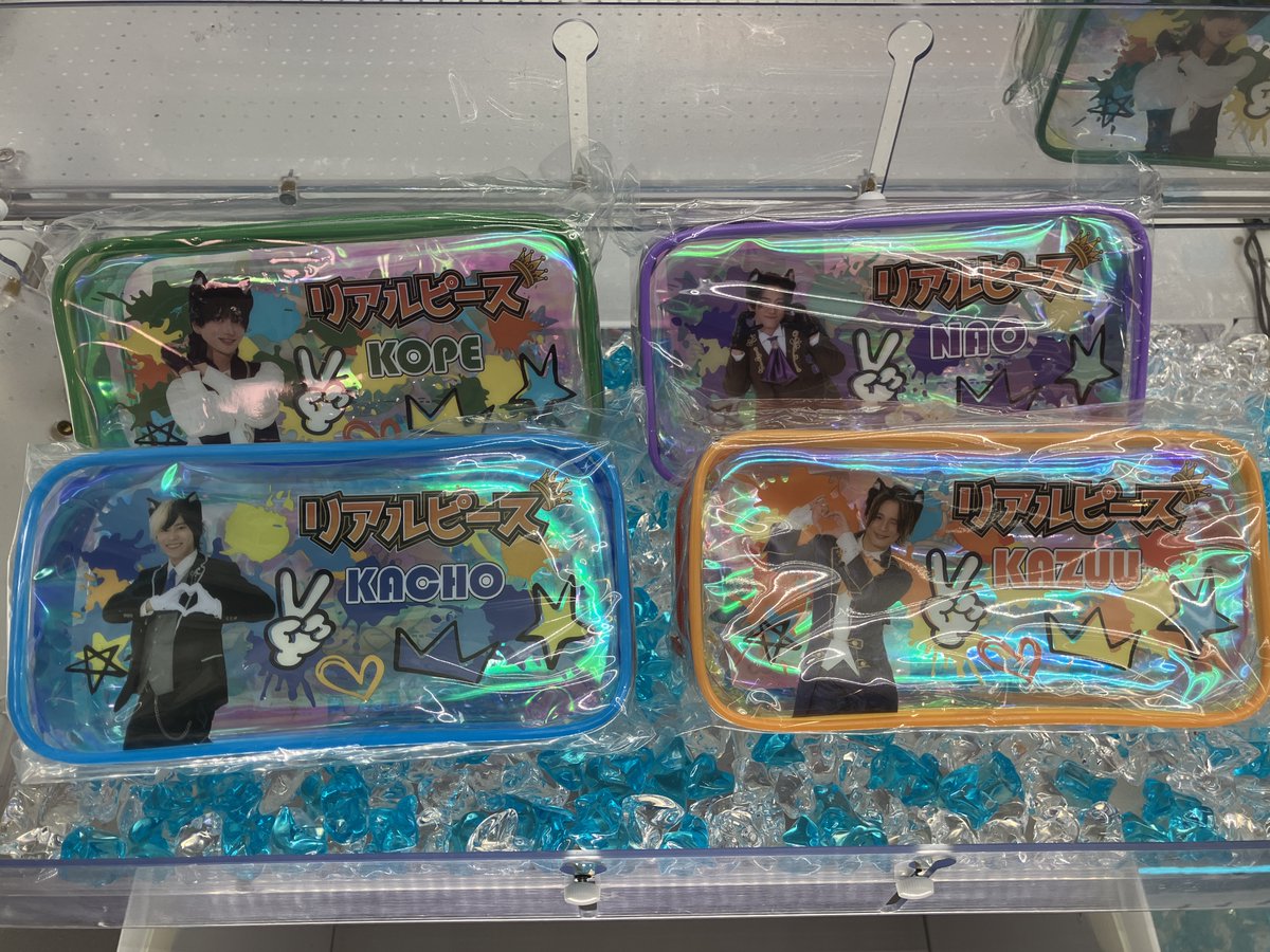 ?景品入荷情報? ～GiGO限定～ #リアルピース ・じゃらじゃらアクリル 