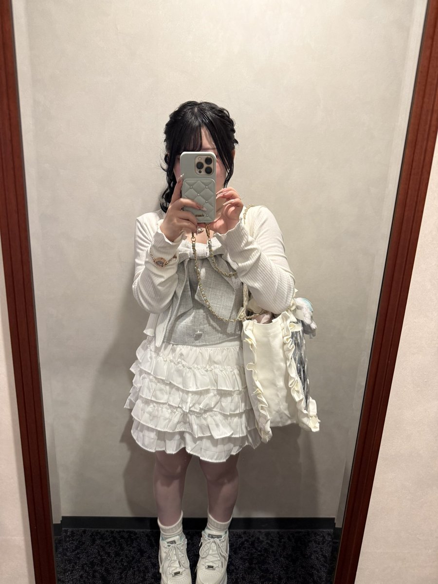 micocha_56's tweet photo. これでいます（ > < ） https://t.co/yyI4FHLg7F