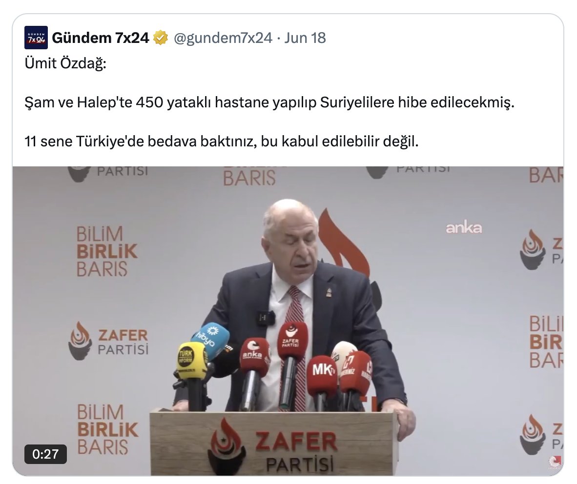cetinkayakoc's tweet photo. Soldaki bakteriyel yaratığın nerden geldiğini, soyunu sopunu bilmiyoruz. 

Sağda Çanakkale'de şehit düşen 551 Halepli ve 96 ElBablı askerin mezarını görüyorsunuz. Halep ve ElBab Türkiye'nin eski, Suriye'nin şimdiki vilayetleridir. https://t.co/4IW9uHv50g