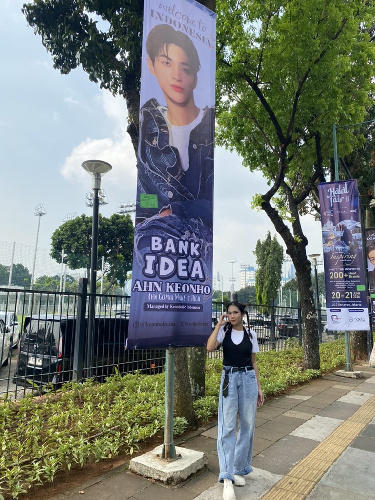 keeyshe's tweet photo. Yang mau freebies klo ketemu pangil adjah yak🙇🏻‍♀️🙇🏻‍♀️🫰🏻 https://t.co/gbRY0TbQFk