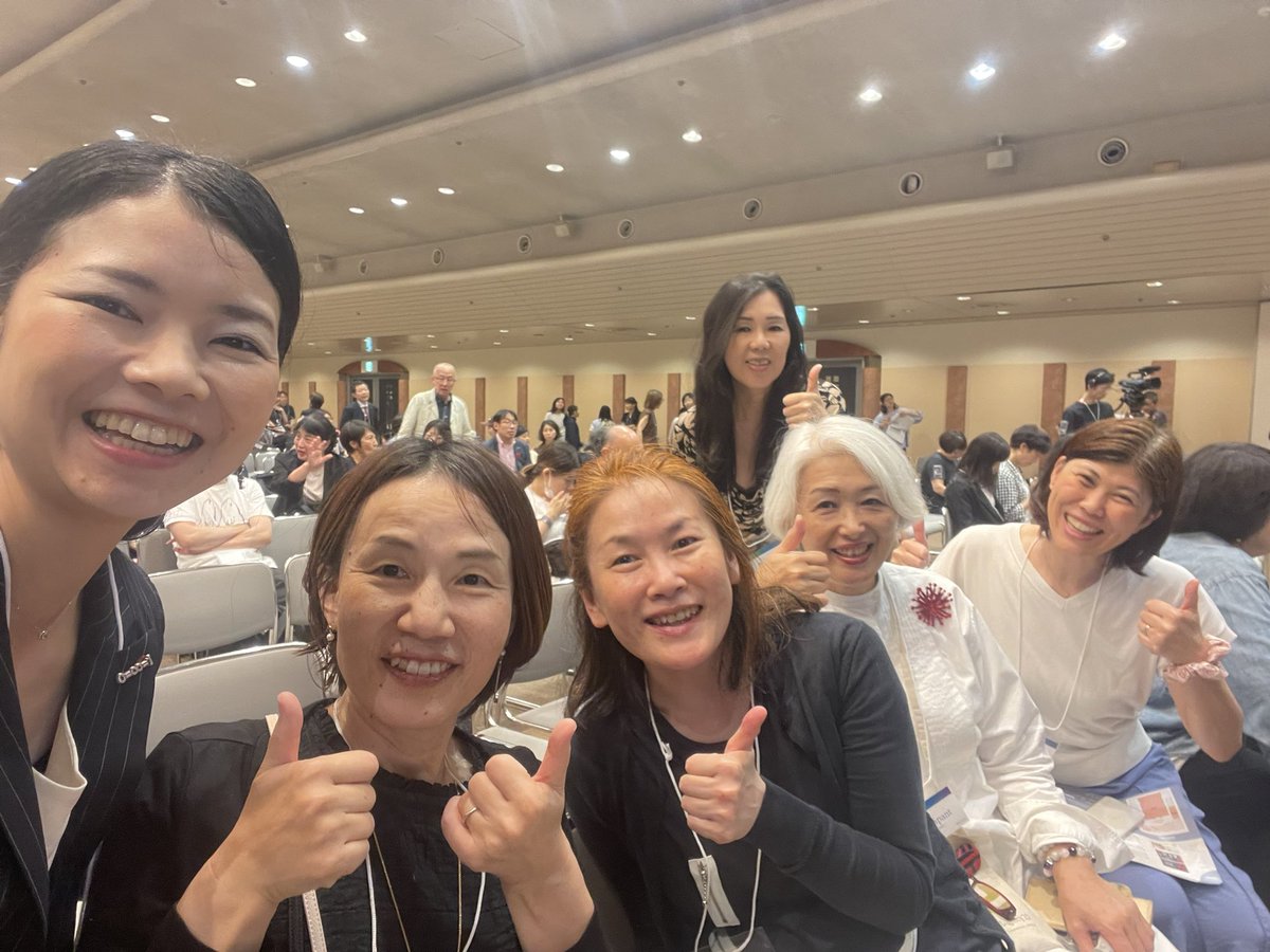 she_me_zoo's tweet photo. Dignity2.0国際カンファレンス開会式！
AI時代に人間は何を知り、何を実践し、何を希望するのか。
AIには絶対到達できないNescienceの領域。それを学問化したNescience学。Nescience学を学び、実践している人たちの発表となります！
3日間楽しみです☺️ https://t.co/sYudXPWDIQ