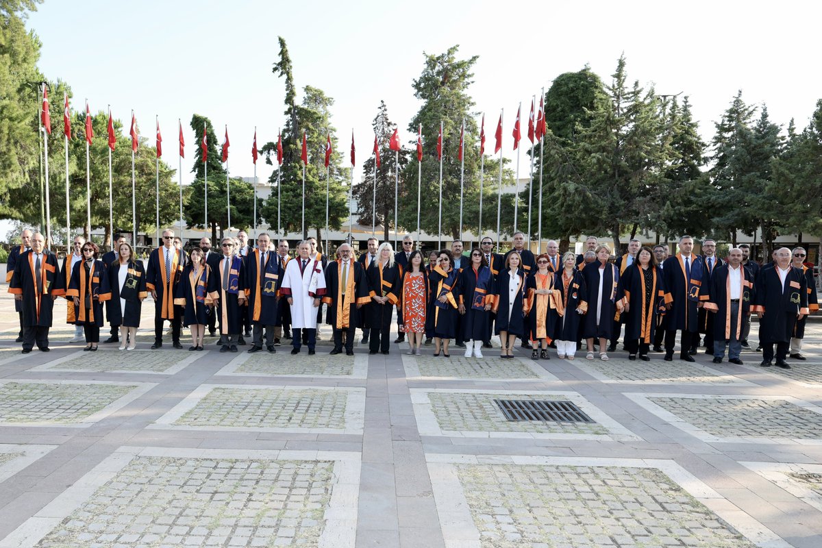 meukurumsal's tweet photo. 🇹🇷🎓 https://t.co/psHwIiFMle