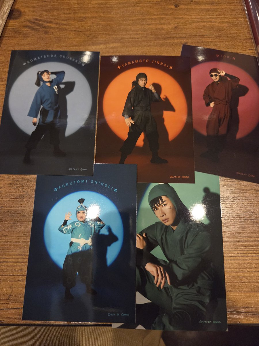 ChangeZai's tweet photo. 【交換】忍ミュ　ミュージカル 忍たま乱太郎トレブロ トレーディングブロマイド

【譲】引き: 小松田、山本、俊鬼、しんべヱ
アップ: 中在家
【求】引き: 中在家

6/20愛知公演ソワレ後 手渡しのみ
検索からでもお気軽にお声がけください🙇 https://t.co/S3NWa4zs0Q
