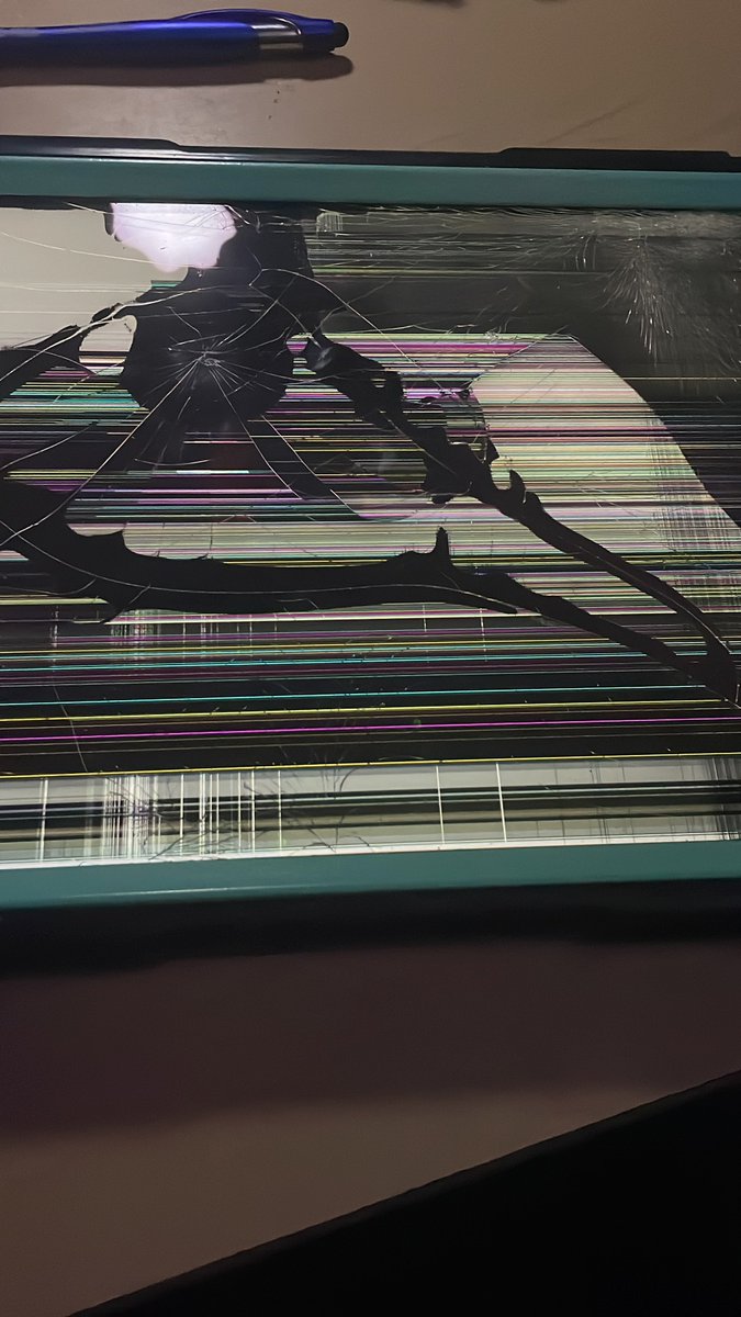 Hanni_1330's tweet photo. Yall im crine this is my final goodbye to art untill i get a new ipad💔 https://t.co/ei4sDAXLu1