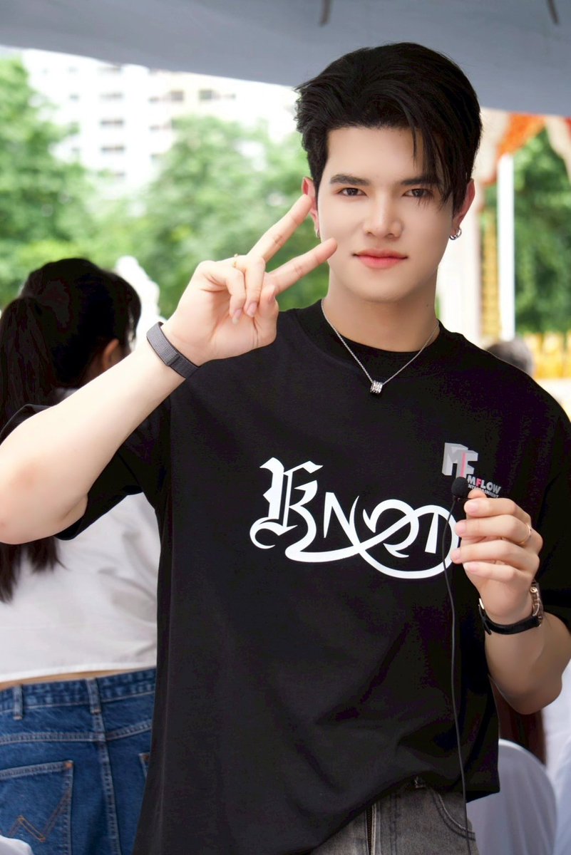 Ty (ตี้) tweet media