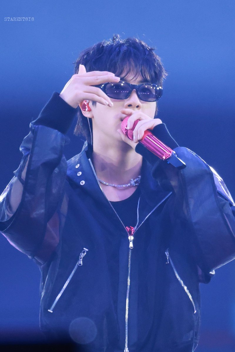 Winter Jewel 🍎 Stream DSYLM to 1B (@1204_wwhandsome) / Posts / X