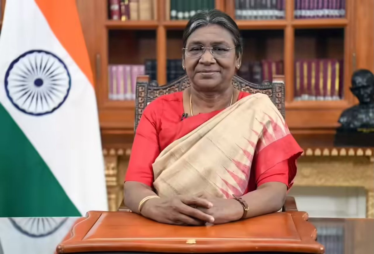 BSYBJP's tweet photo. Heartiest birthday wishes to Hon’ble President of India, Smt. Droupadi Murmu Ji. Wishing you good health, happiness, and continued success in serving the nation.

@rashtrapatibhvn https://t.co/icTmogPZmy
