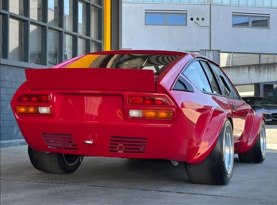 Retromania4ever's tweet photo. ✅⬜🟥 #AlfaRomeo GTV6 4.0 24V🍀 https://t.co/ffPEYrXGfX
