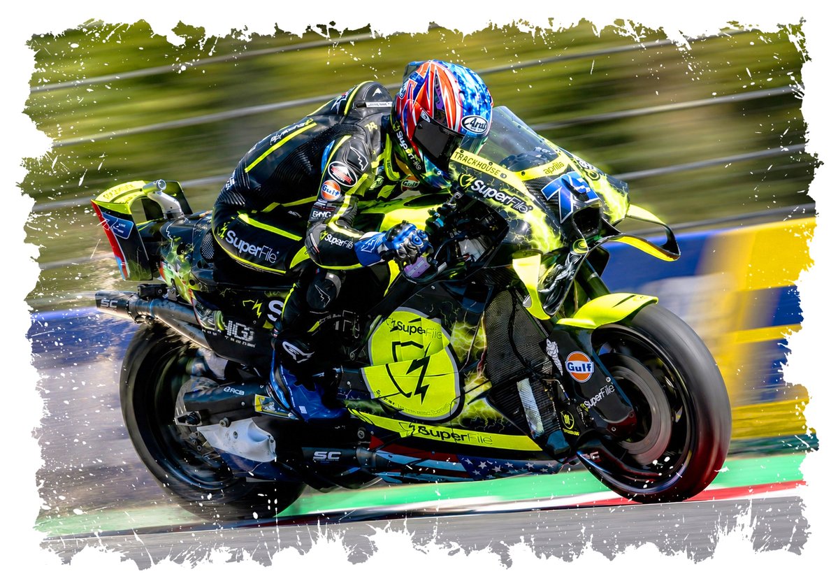 flashinfoauto's tweet photo. MotoGP : Ai Ogura assomme la concurrence en faisant tomber le record de Brno en practice
https://t.co/Cqt47B8akE https://t.co/OqHQwAltNm
