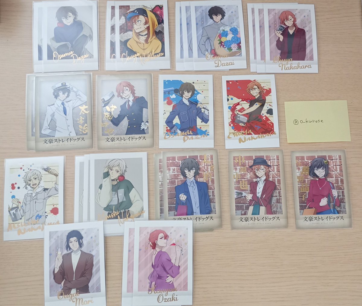 o_kurose's tweet photo. 【讓渡】
文豪ストレイドッグス 文スト  ぱしゃこれ 箔押し

【譲】画像のもの

【求】希望額(基本定価)+送料

ご不快でなければ定価以下，お値下げ可能です◎
枚数調節のため推しも出しております
検索からでもお気軽にお声掛けください🌷.*

画像1→1段目:希望額，2段目:350/枚，3,4段目:希望額 https://t.co/VbGJTPYJXD