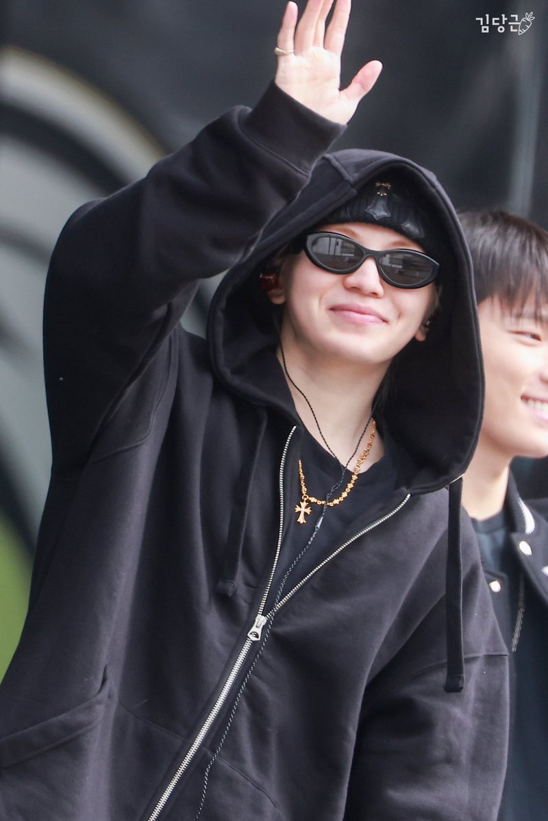 erin_carrot's tweet photo. D-267

240330 여- 캐러뜰- 어서와😎

#우지 #WOOZI #ウジ #세븐틴 #SEVENTEEN https://t.co/gs8at7Pwul