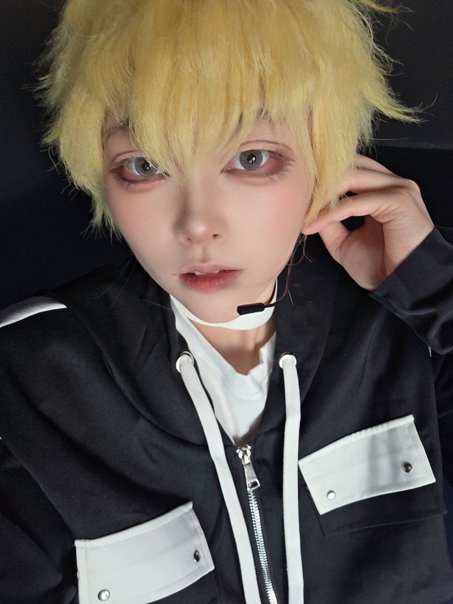rintaroism_'s tweet photo. 💛💛💛 https://t.co/B46mPMGU4c