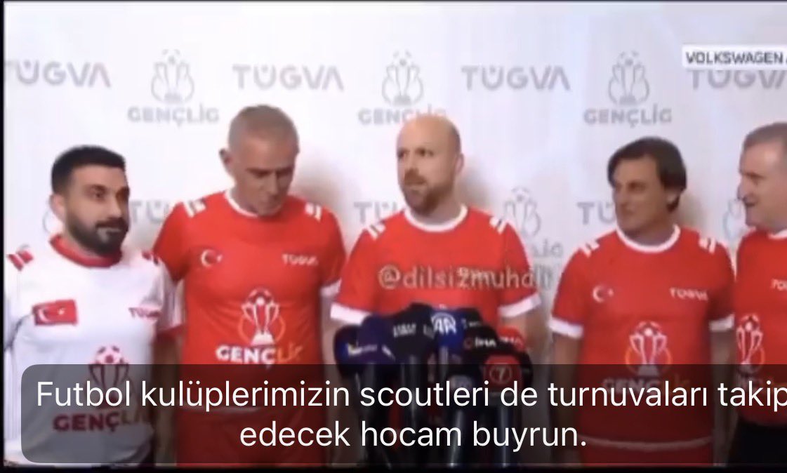 Bithereum3's tweet photo. Alın size yeni Türkiye. 2002 de Dünya 3.sü olmuş ülkenin futbolunu yöneten bu kafayla başarının zirvesine ulaştık. https://t.co/9SUXFiEuh1