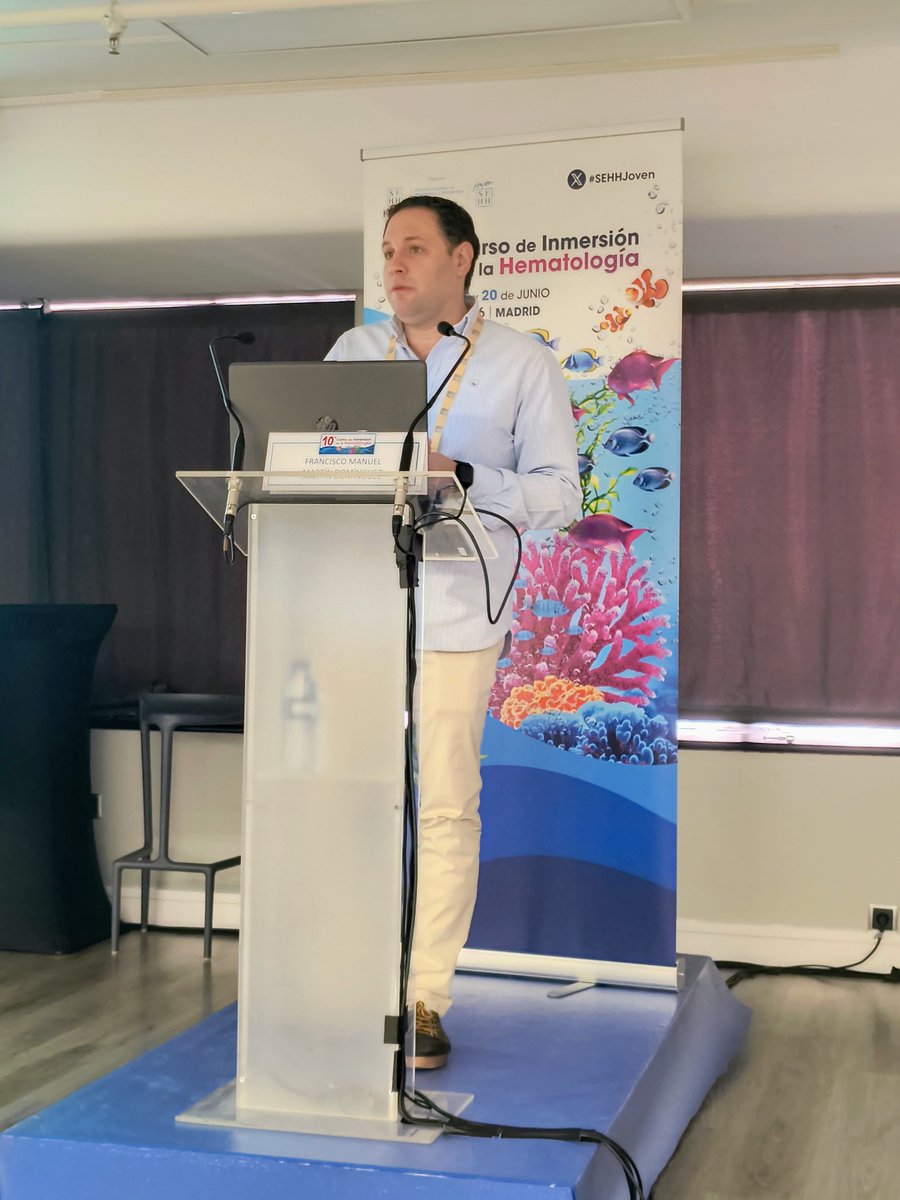 SEHHJoven's tweet photo. @aseralonso @HematoHUSE @sehh_es @SonEspases El Dr. Francisco Manuel Martín Domínguez de @HematoHUVR presenta "Neutropenia febril y complicaciones infecciosas de los catéteres" una de las consultas más frecuentes en las guardias de Hematología. Es necesario conocer la epidemiología local de resistencias. #SEHHjoven https://t.co/IFzg7H8Dix